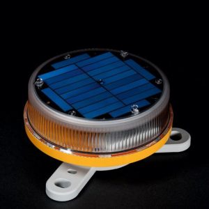 The M660 is a high-performance, long life, easy-to-use and cost effective self-contained solar LED marine lantern.